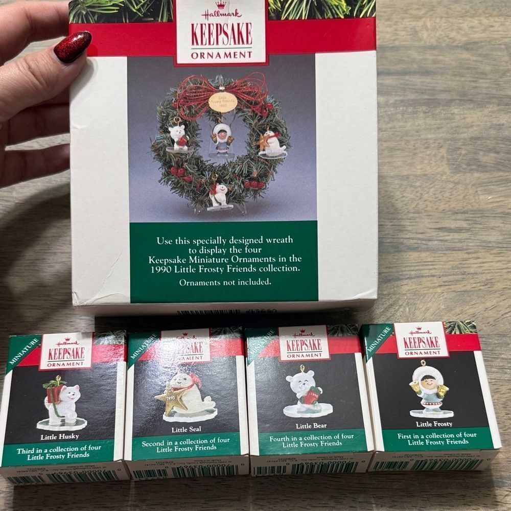 Hallmark Little Frosty Friends Mini Ornaments + Display Wreath (1990 Set)